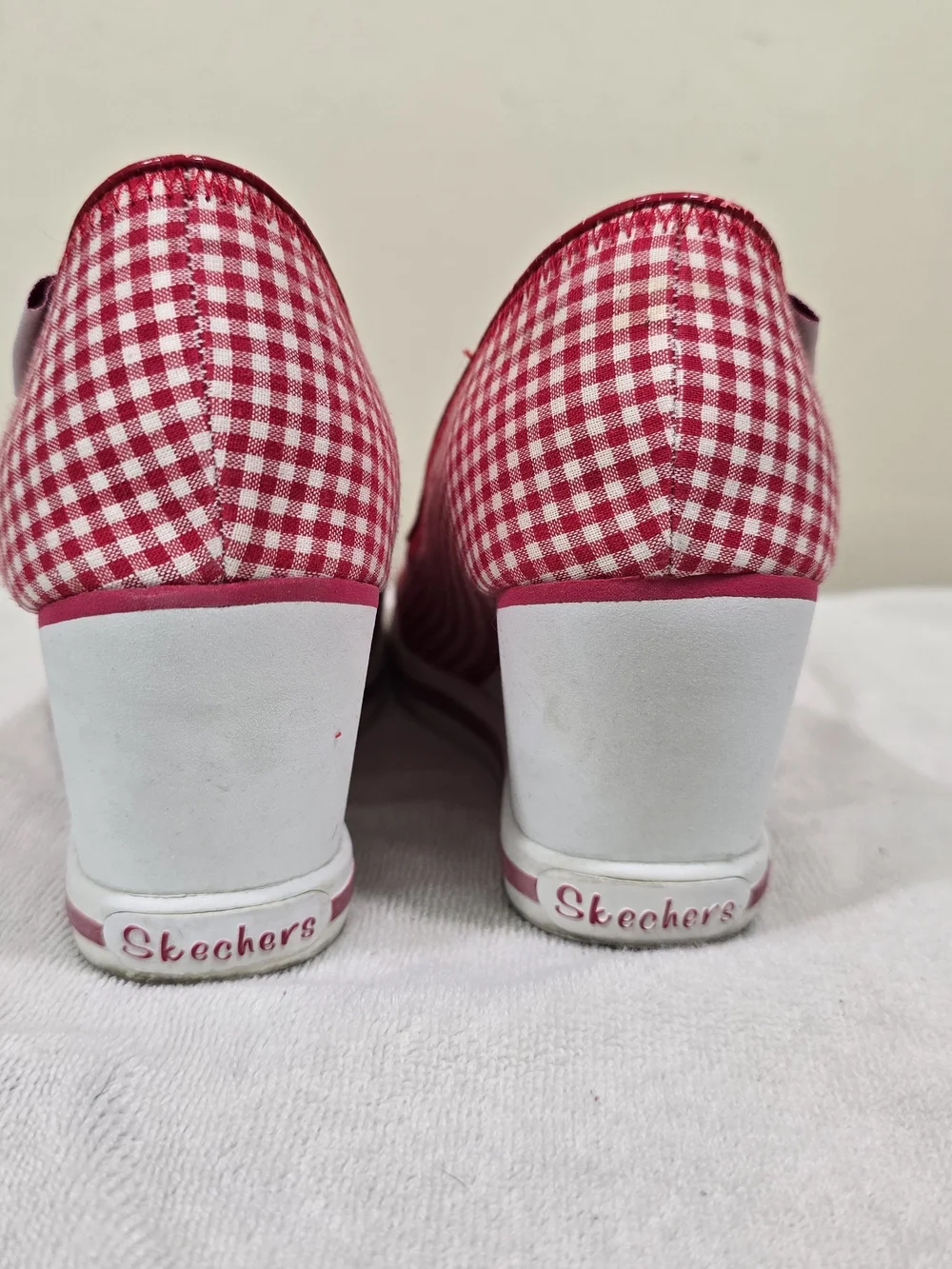 Skechers Women's Red Gingham Peep-Toe Flats